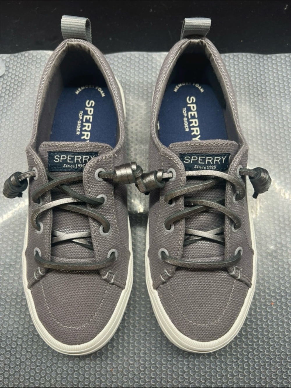 Sperry Top-Sider Women’s Gray Memory Foam Boat Shoes Size 5
